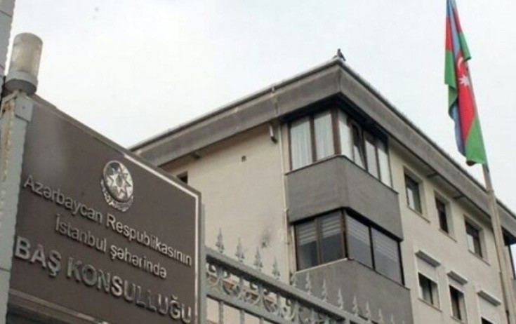 Azerbaycan'ın Türkiye'deki Büyükelçiliği geçici konsolosluk hizmetini durduruyor