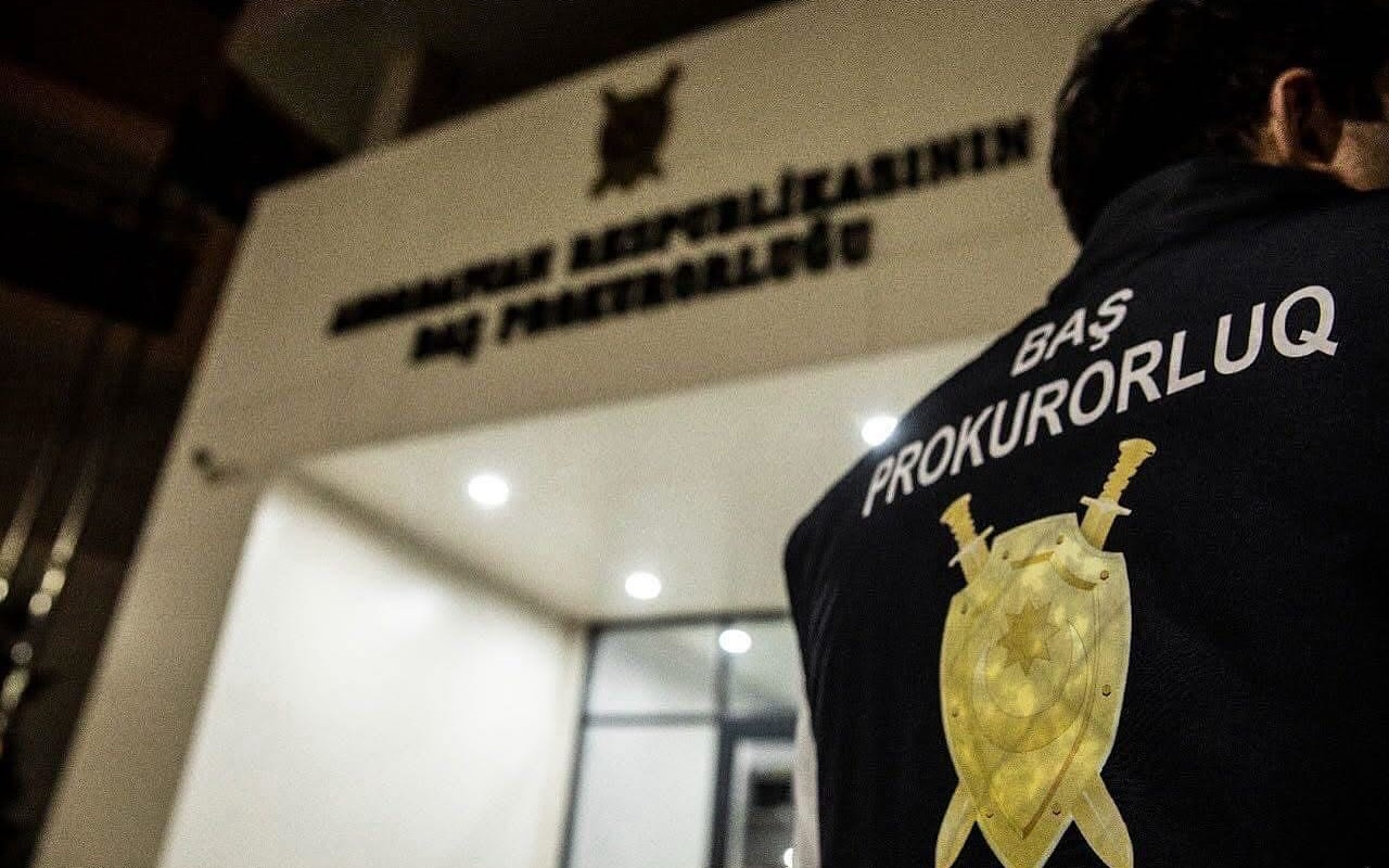 Rusiya axtarışda olan şəxsi Azərbaycana verdi