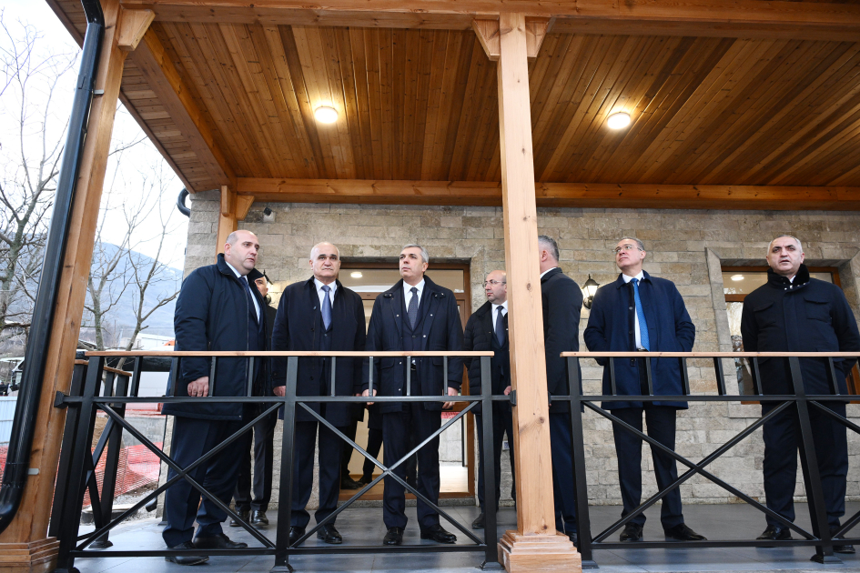 Prezident Administrasiyasının rəsmiləri Hadrutda obyektlərə baxış keçiriblər