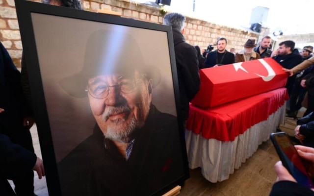 İlber Ortaylı son mənzilə yola salındı&nbsp;- VİDEO