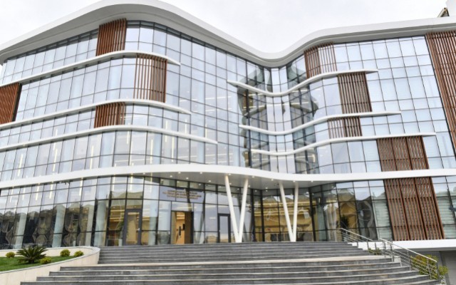 &nbsp;Məmurların vətəndaş qəbulunun aprel&nbsp;CƏDVƏLİ