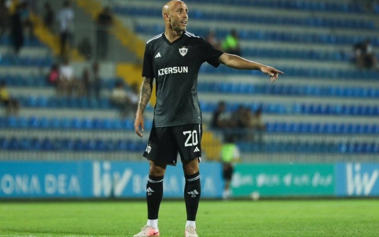 Almeyda klubunu dəyişdi