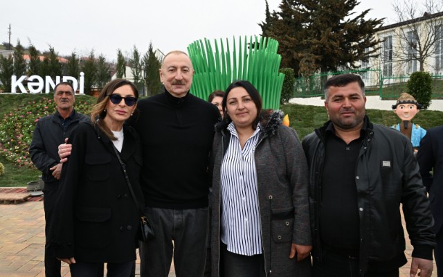 "Qəhrəman ana ilə mən də şəkil çəkdirim"&nbsp;- Mehriban Əliyeva