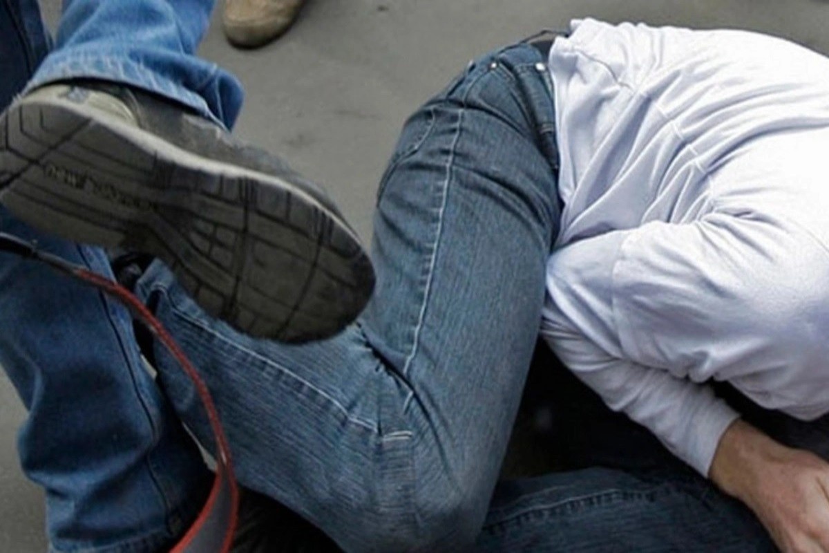 32 yaşlı kişini qonşusu döydü