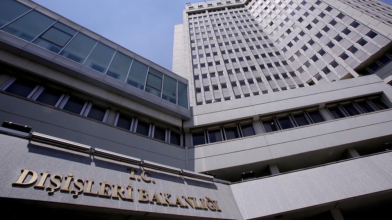 İsrail Suriyanı vurdu, Türkiyə cavab verdi