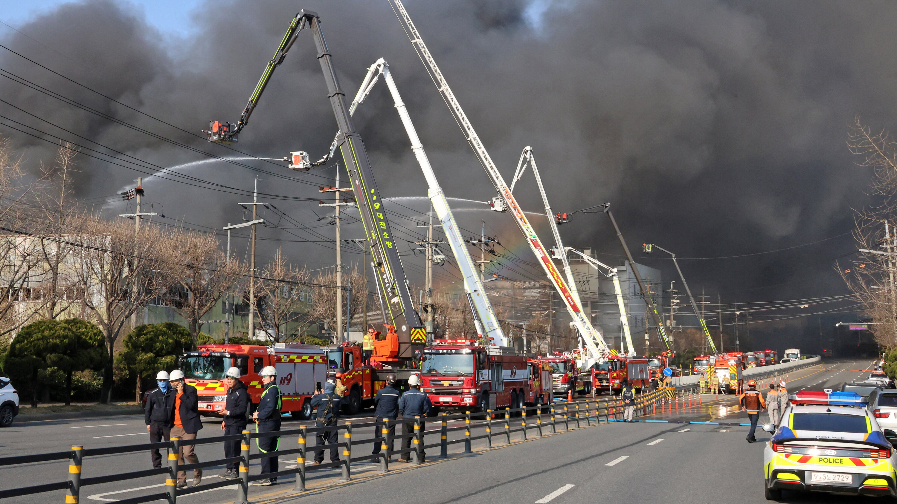 Zavodda&nbsp;yanğın:&nbsp;14 nəfər həlak oldu