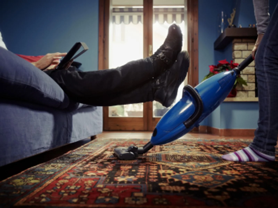 Müasir gənclər əcdadlarından daha mühafizəkardı&nbsp;- ARAŞDIRMA