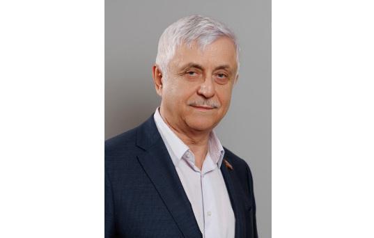 70 yaşlı deputat&nbsp;müharibəyə yollandı