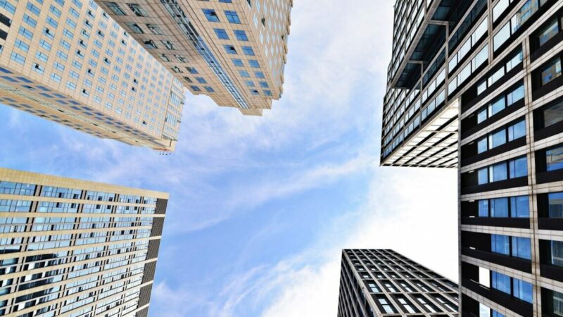 3-dən çox mənzili olanlar əlavə vergi ödəyəcək