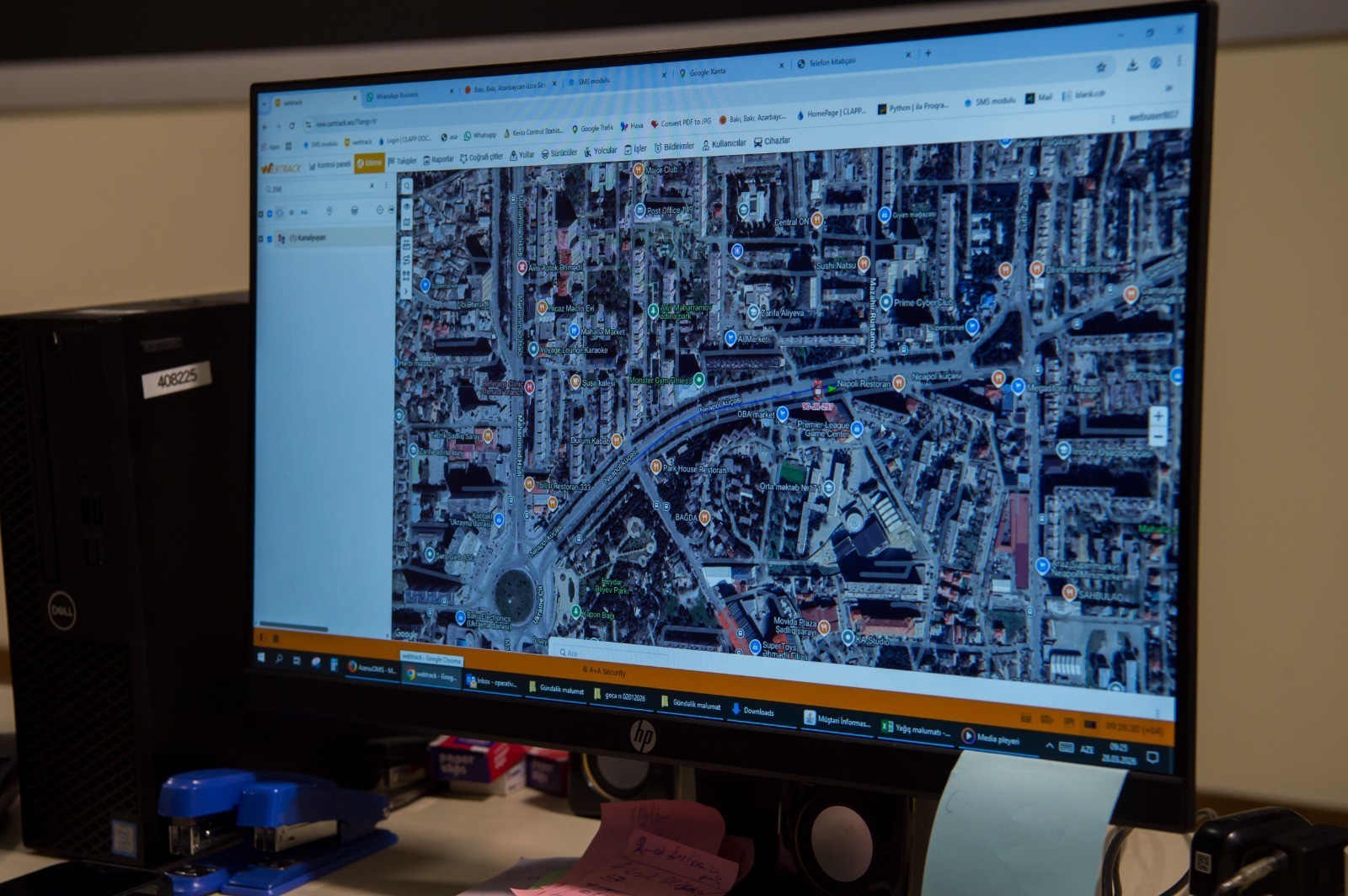 Ərazilərin yağış sularından təmizlənməsi davam edir