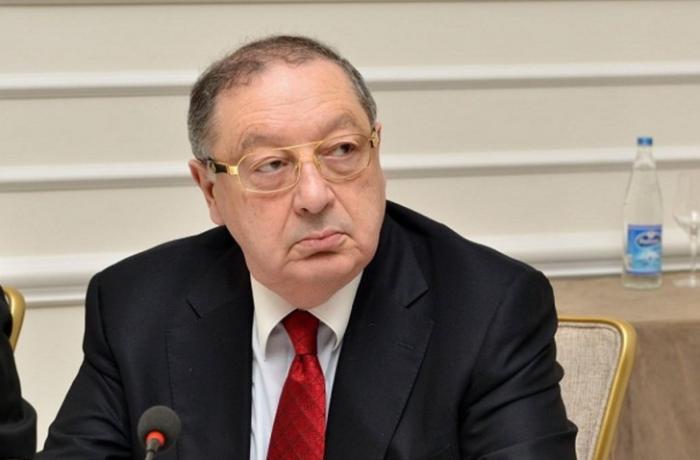 Prezident Cəmil Əliyevi "İstiqlal" ordeni ilə təltif etdi