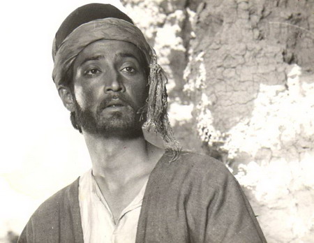 &ldquo;Nəsimi&rdquo;nin diriltdiyi Rasim Balayev -&nbsp;Ali Sovetin sədri aktyordan ÜZR İSTƏMİŞDİ