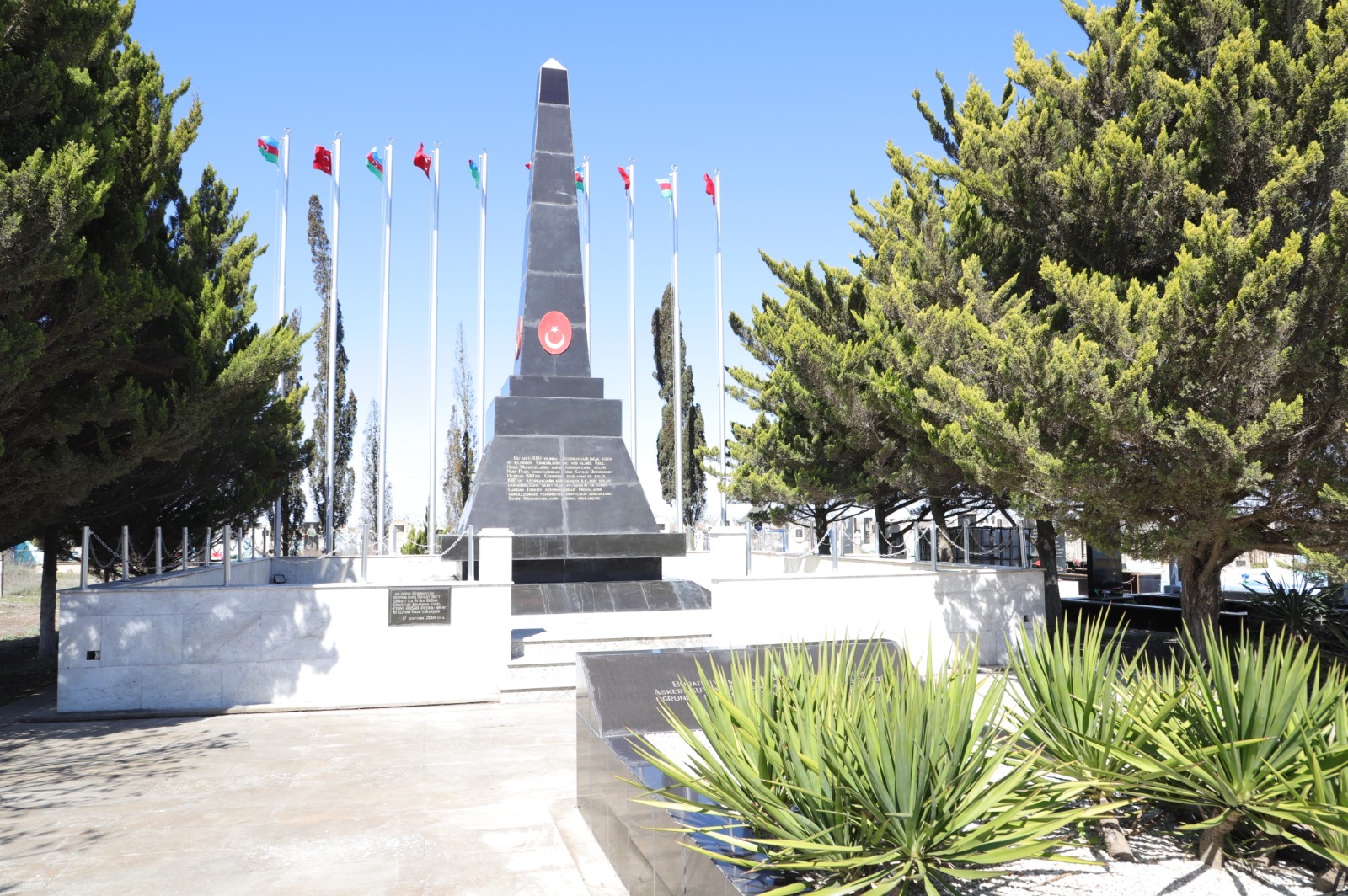 Neftçalada 31 mart Soyqırımı qurbanlarının xatirəsi anılıb