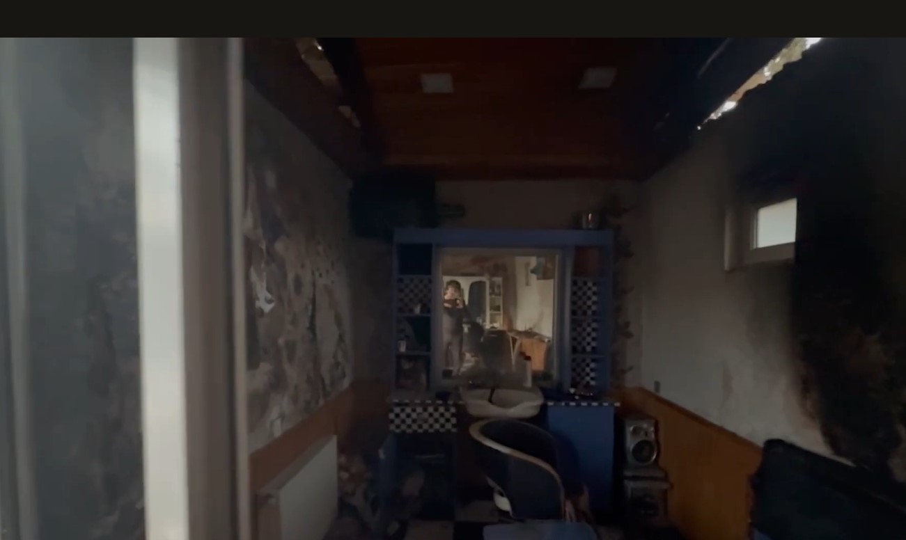 Bakıda bərbərxanada partlayış oldu-VİDEO