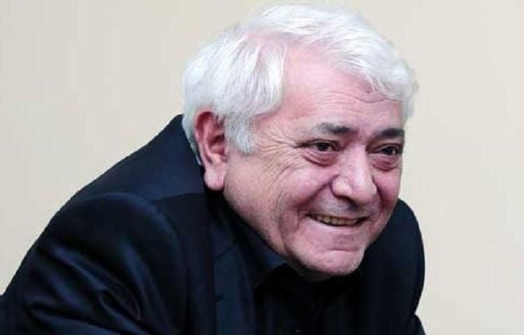 Ağdam sevgisindən dünyaya boylanan yazar