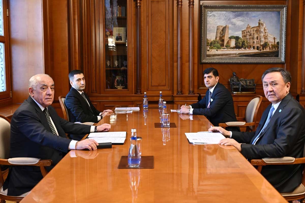 Əli Əsədov&nbsp;TDT-nin Baş katibi ilə görüşdü