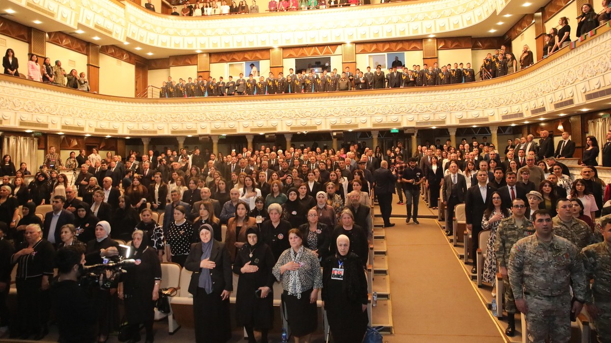"Veysəloğlu"nun dəstəyi ilə&nbsp;&ldquo;Zəfər Yolu&rdquo;nun&nbsp;təqdimatı&nbsp;- FOTOLAR