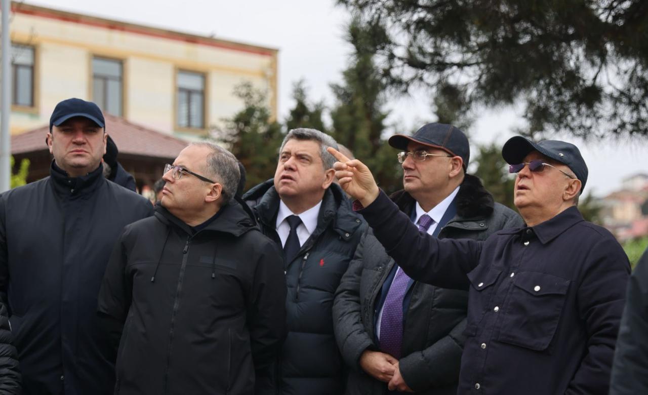 Kəmaləddin Heydərov Badamdarda sürüşmə sahəsində&nbsp;- FOTO/VİDEO