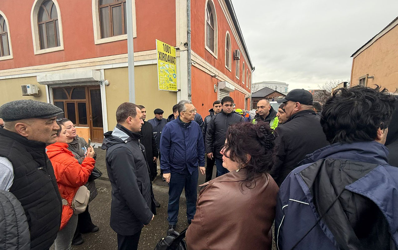 Keşləni su basdı - Eldar Əzizov hadisə yerində