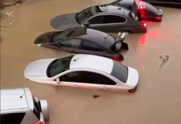 Yağıntılar 2 nəfərin ölümünə səbəb oldu