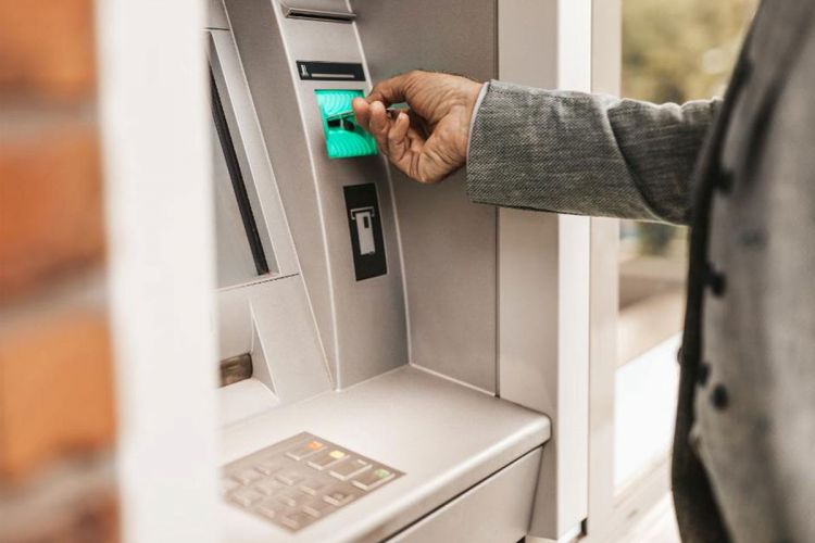 Naxçıvanda pensiyalar ÖDƏNİLDİ