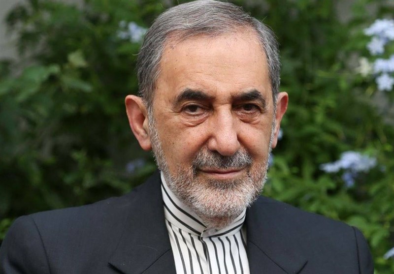 Əli Əkbər Vilayətidən atəşkəsə reaksiya: ABŞ-ı məcbur etdik