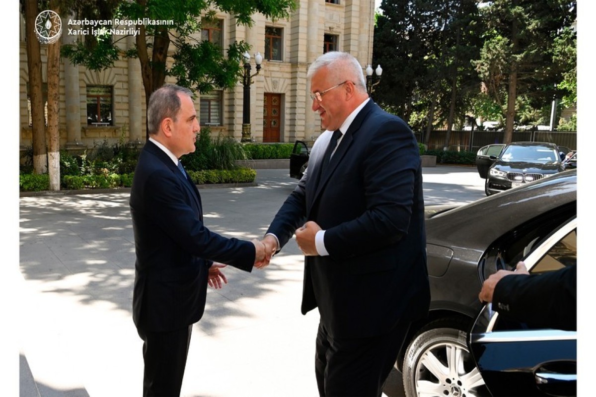 Ukraynanın xarici işlər naziri Ceyhun Bayramova zəng etdi