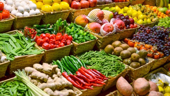 Azərbaycanda meyvə-tərəvəz və tikinti materialları ucuzlaşır