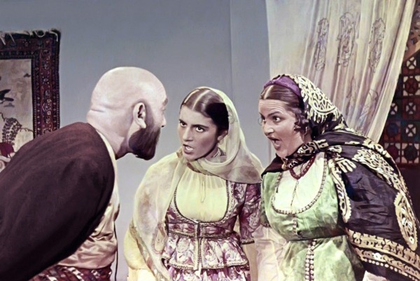 Azərbaycanda 7 Gülnaz Məşədi İbada ərə gedib