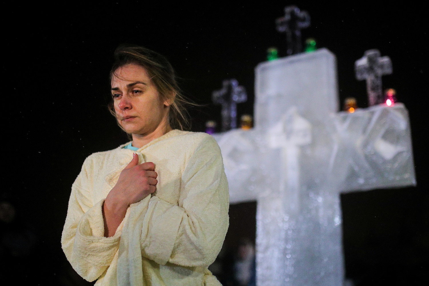 Xaç suyuna salınarkən boğuldu