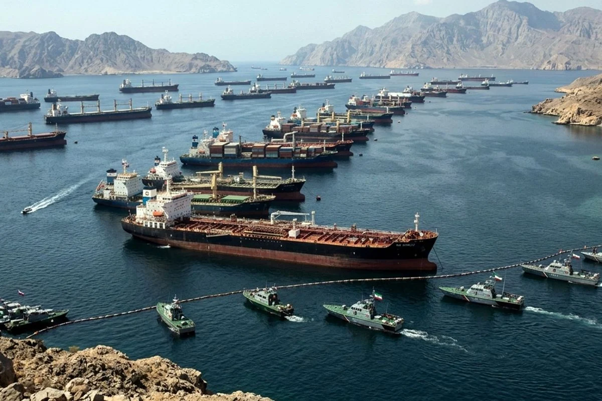 ABŞ hərbi gəmiləri Hörmüz boğazından keçdi