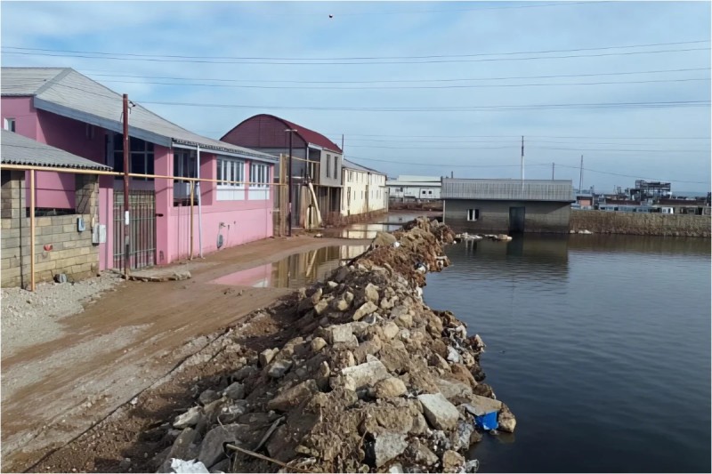 Bakıda bəzi evlər ÇÖKƏ BİLƏR