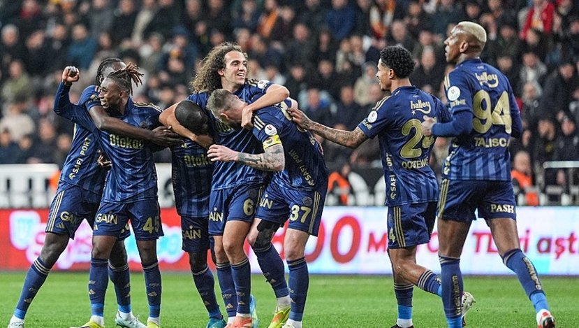 "Fənərbağça" darmadağınla qalib gəldi