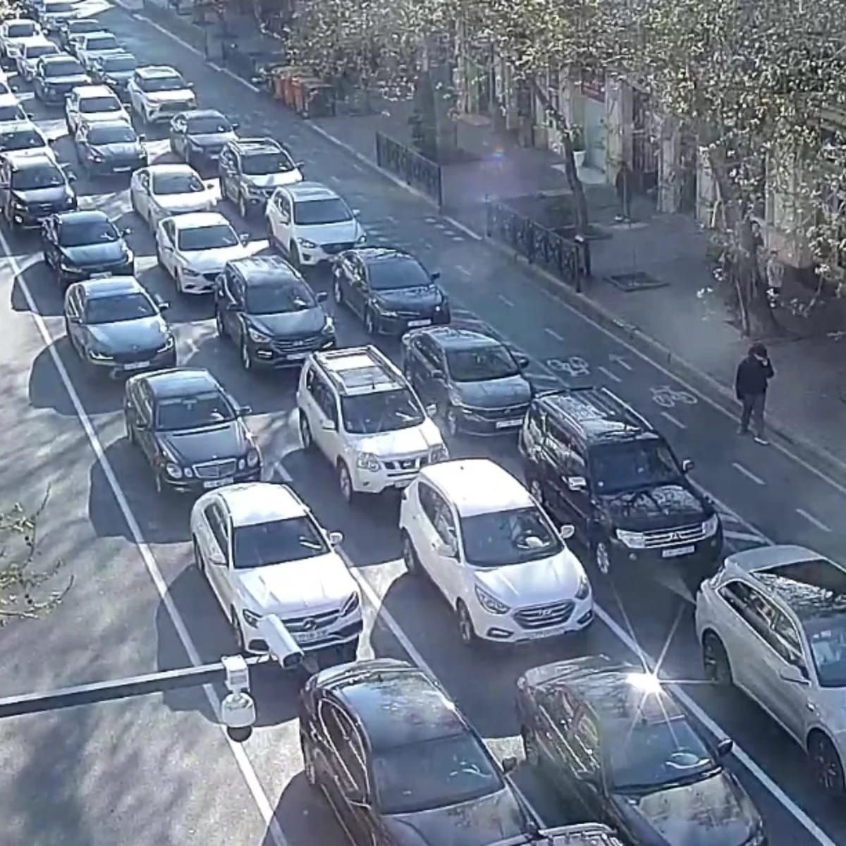 Həftənin ilk iş günü TIXACLA başladı