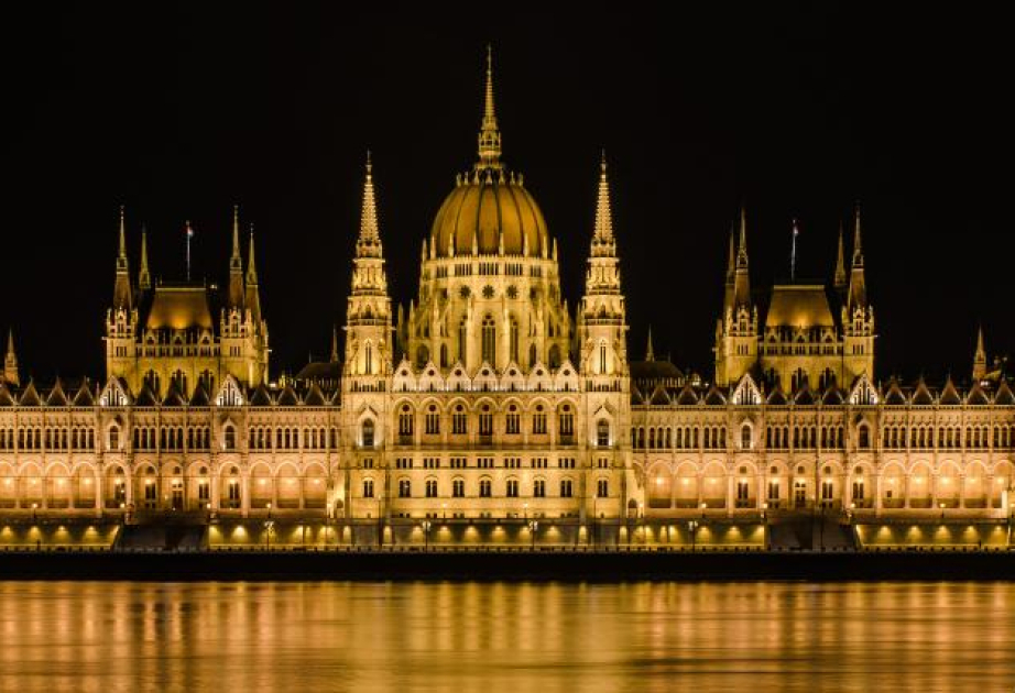 Macarıstanın əsas qanununa dəyişiklik ediləcək