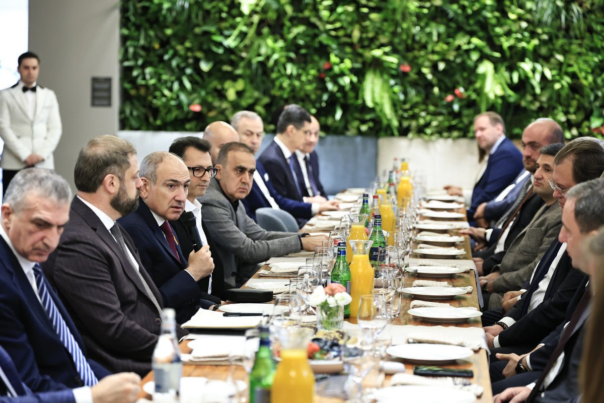 Erməni biznesmenlər Rusiyanın sanksiyalarından qorxur