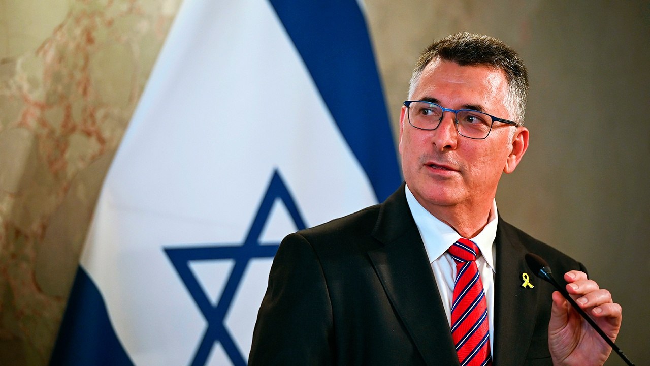 İsrail XİN rəhbəri&nbsp;Avropanı dəvəquşuna bənzədib