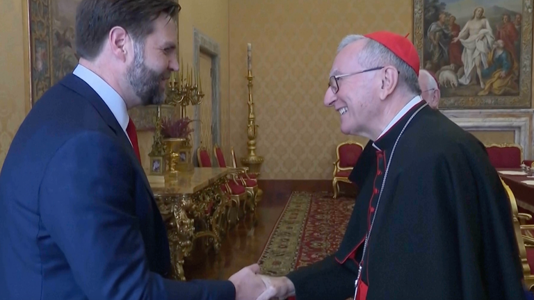 Vens Roma Papasına: diqqətli ol...