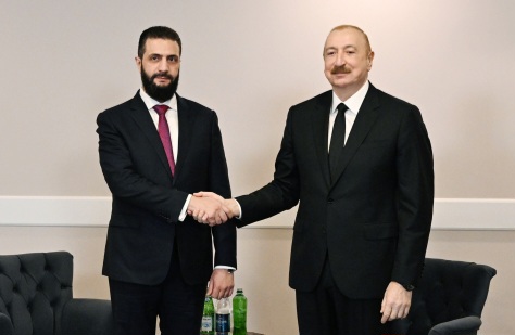 İlham Əliyev Əhməd Əl Şaraanı Azərbaycana səfərə dəvət etdi