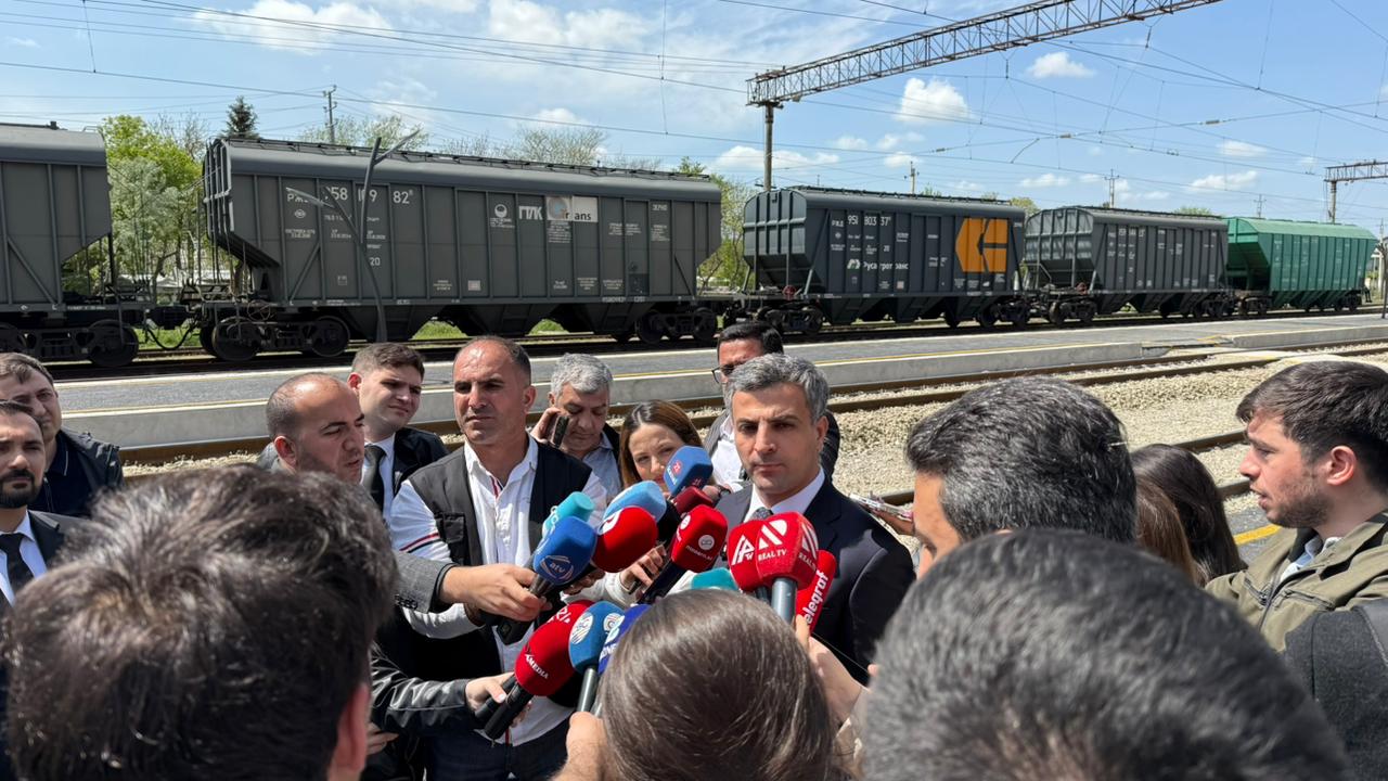 Bakı-Sumqayıt qatarında YENİLİK