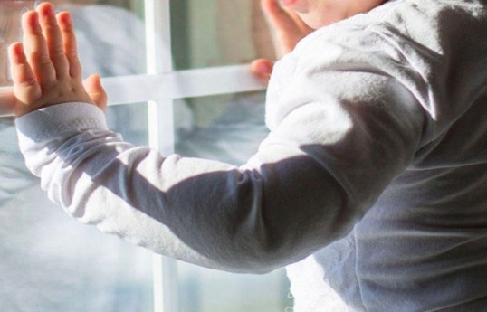 Bakıda bədbəxt hadisə: 3 yaşlı uşaq öldü