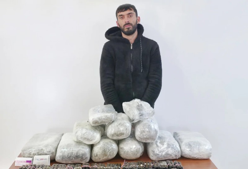 Külli miqdarda narkotiki ölkəyə keçirmək istədi - SAXLANILDI