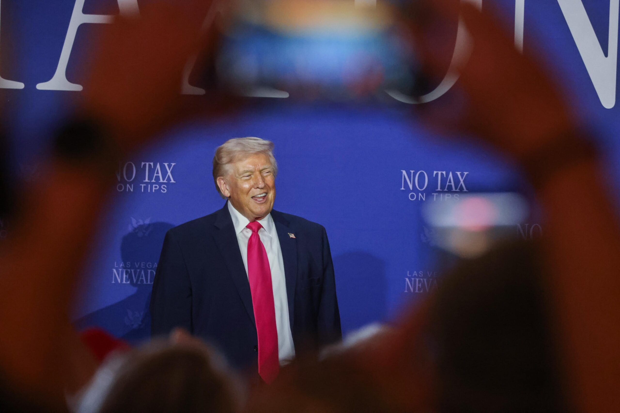 Tramp: ABŞ Oman körfəzində İran yük gəmisini ələ keçirib