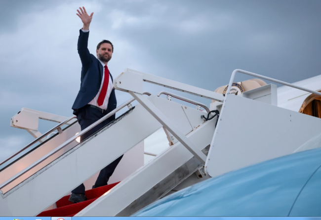 Vens İranla danışıqlar üçün Pakistana yola düşdü