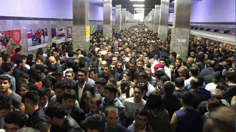 Metroda yaranan vəziyyətlə bağlı rəsmi AÇIQLAMA