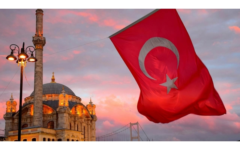 Türkiyəli alim azərbaycanlı tarixçilərə istinad etdi