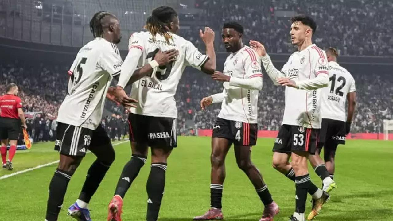 &ldquo;Trabzonspor&rdquo; və &ldquo;Beşiktaş&rdquo; yarımfinalda