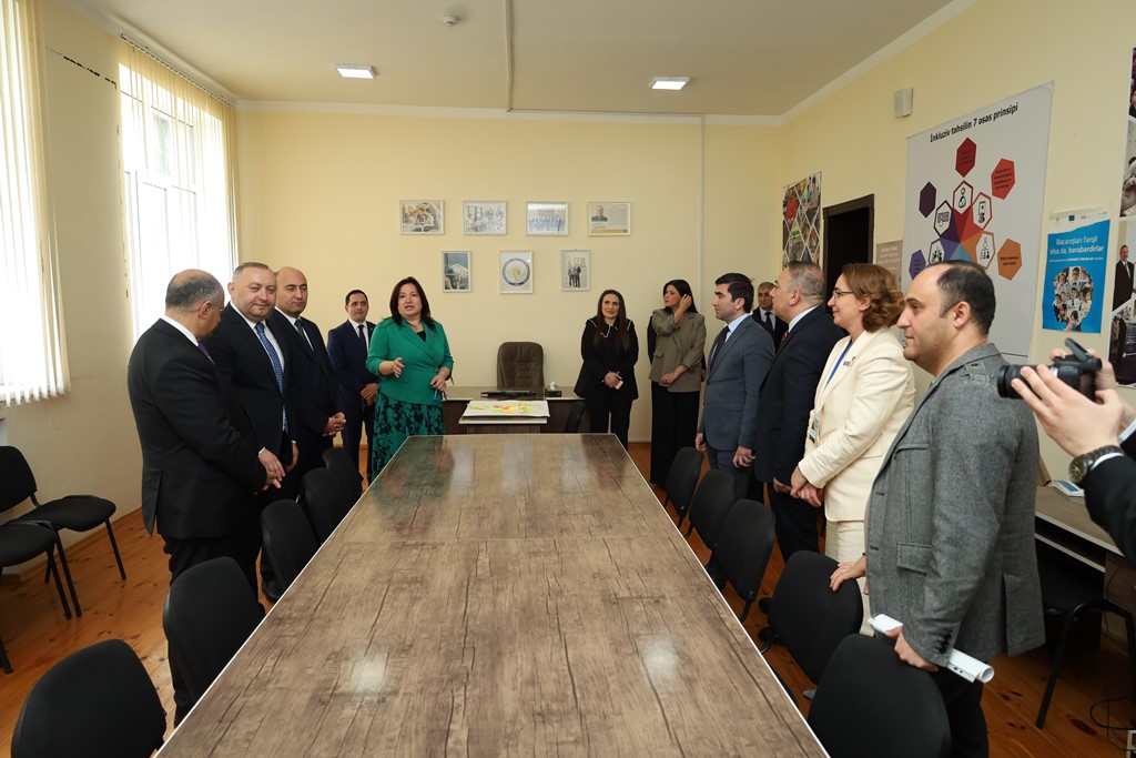 Gəncə Dövlət Universitetində inklüziv təhsil strategiyası müzakirə olundu