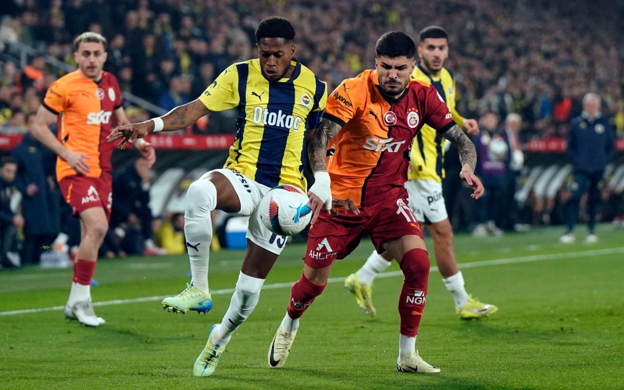 Superliqada çempionluq derbisi: "Qalatasaray" "Fənərbağça"nı qəbul edir