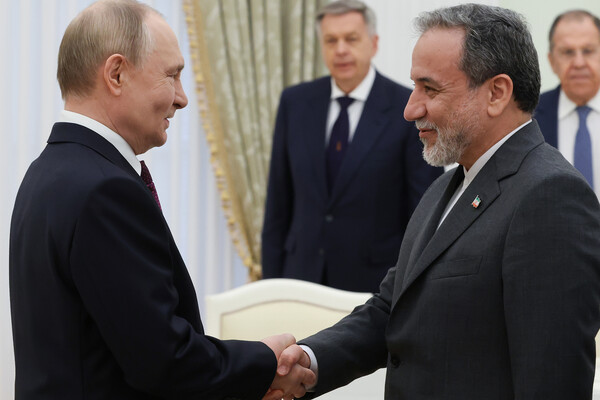 Putin Rusiyada Əraqçi ilə görüşəcək